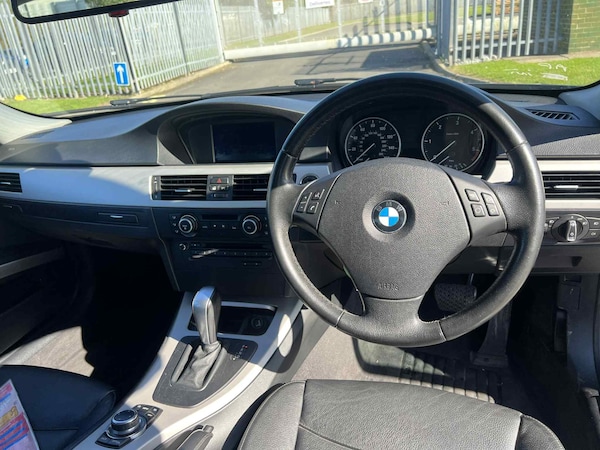 Used BMW 3 Series 2010 for sale - 76036330: Photo 7
