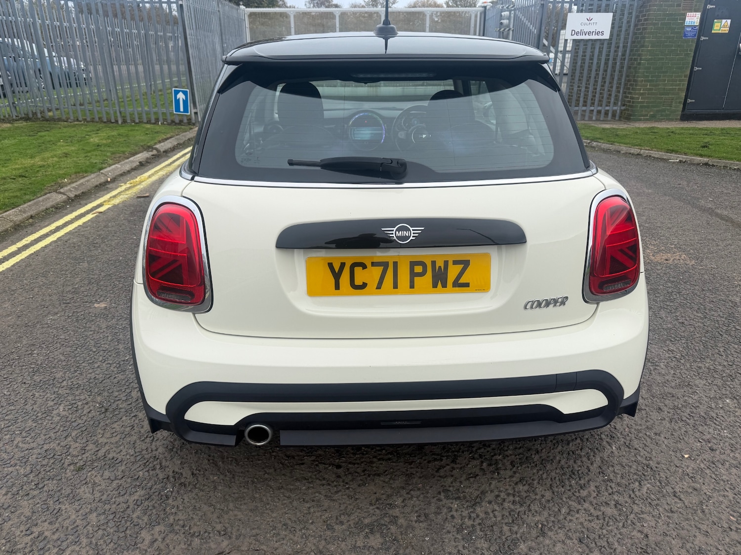 Used MINI Hatch 2021 for sale - 78112702: Photo 6