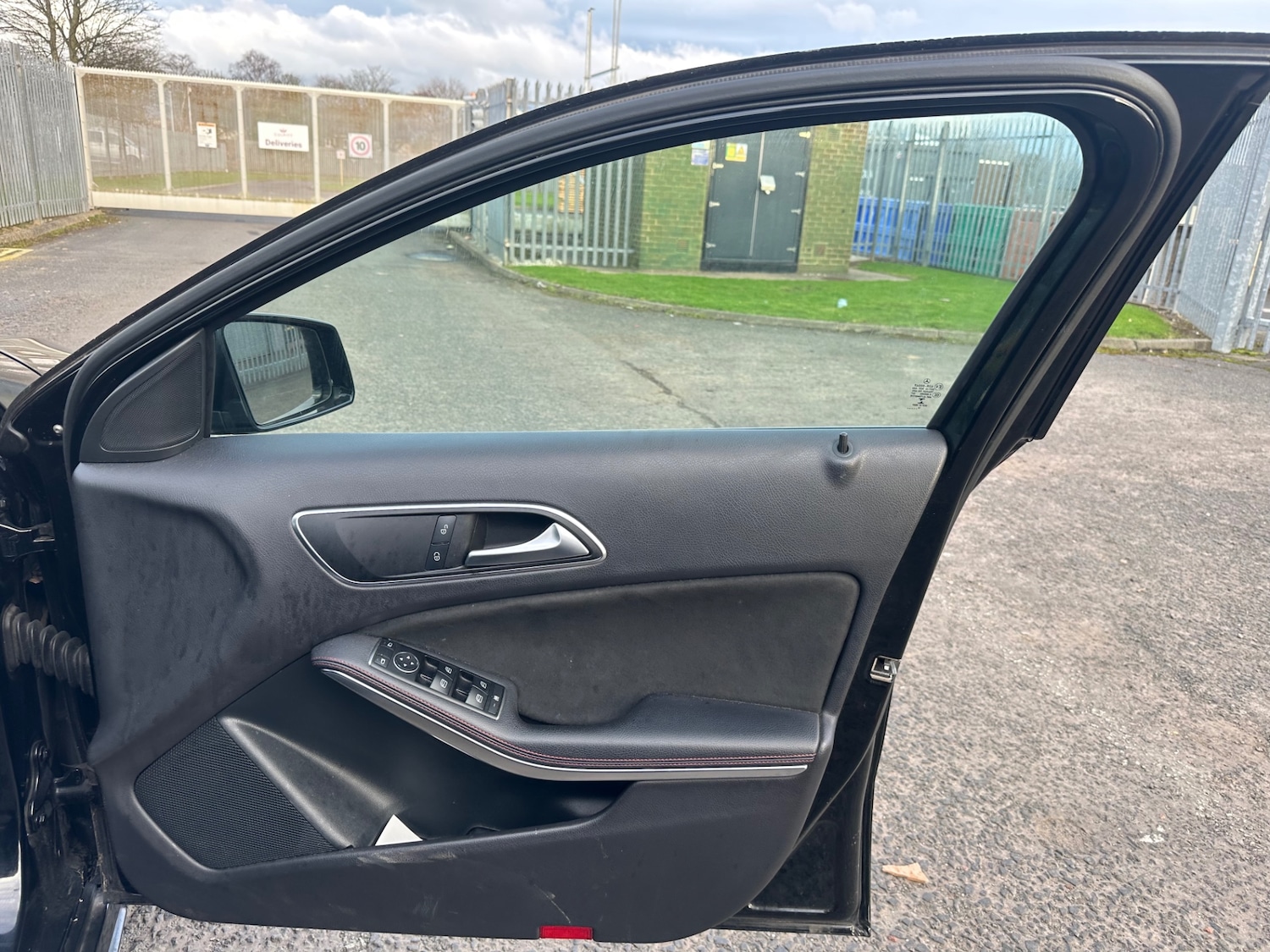 Used Mercedes-Benz A-Class 2016 for sale - 77724297: Photo 11