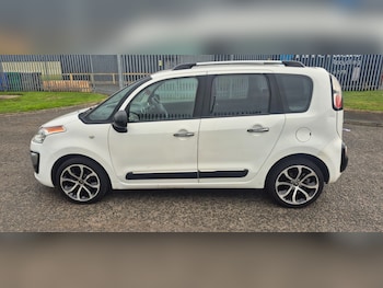 Used Citroen C3 Picasso 2016 for sale - 79219939: Photo