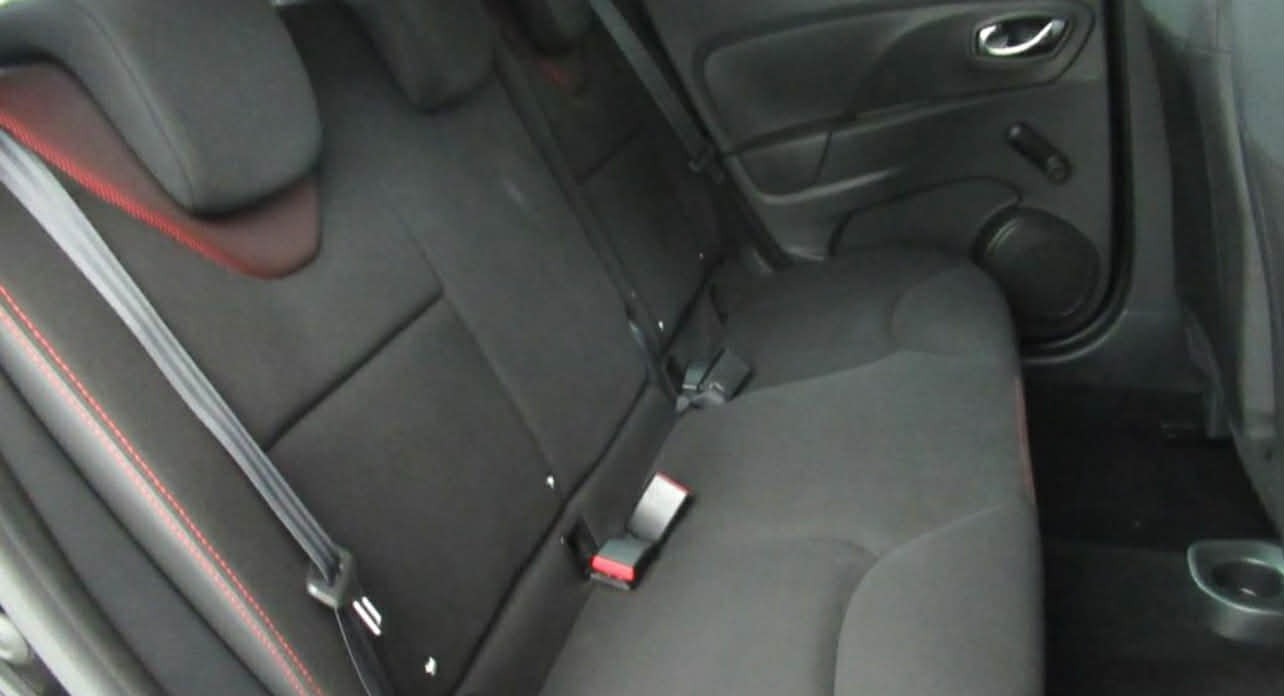Used Renault Clio 2015 for sale - 76670901: Photo 3