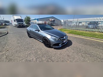 Mercedes-Benz - E-Class
