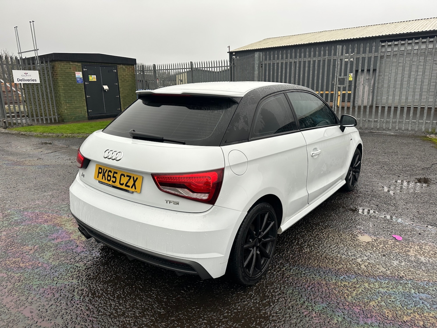 Used Audi A1 2015 for sale - 77387860: Photo 4