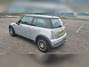 Used MINI Hatch 2002 for sale - 79801787: Photo