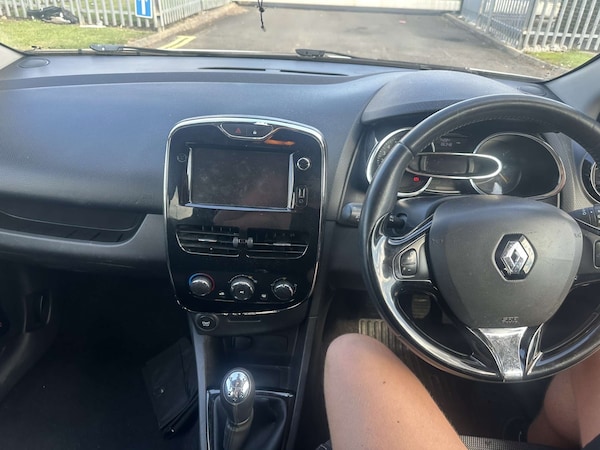 Used Renault Clio 2013 for sale - 75687300: Photo 12