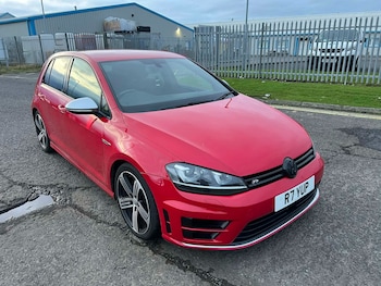 Used Volkswagen Golf 2015 for sale - 77720907: Photo