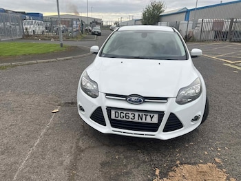 Used Ford Focus 2013 for sale - 76117270: Photo
