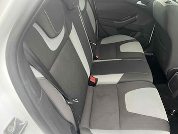 Used Ford Focus 2013 for sale - 76117270: Photo