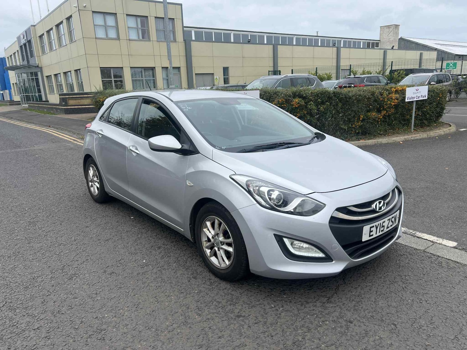 Used Hyundai i30 2015 for sale - 76263118: Photo 1