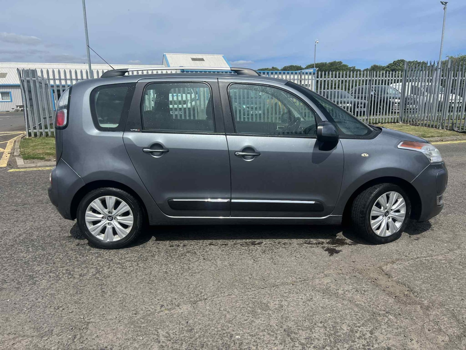 Vehicle 8