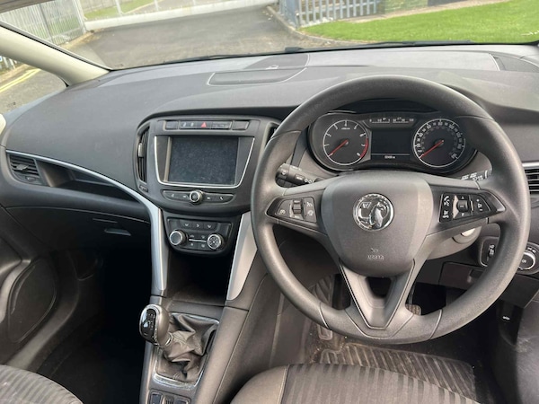 Used Vauxhall Zafira 2017 for sale - 76253432: Photo 10