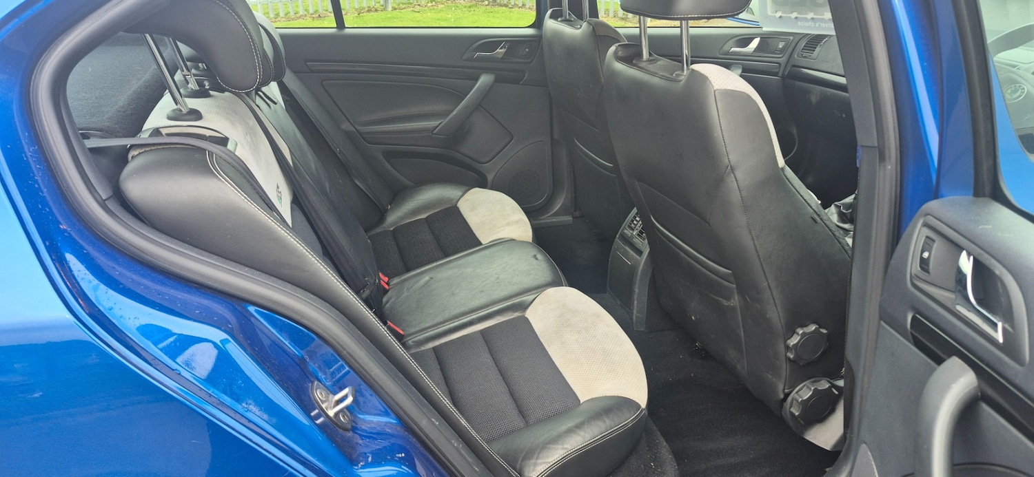 Used Skoda Octavia 2012 for sale - 77985132: Photo 7