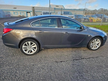 Used Vauxhall Insignia 2012 for sale - 75895857: Photo