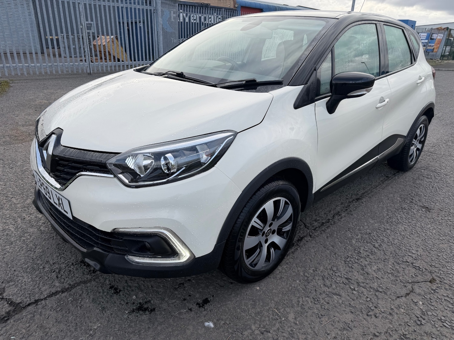 Used Renault Captur 2020 for sale - 78112729: Photo 4