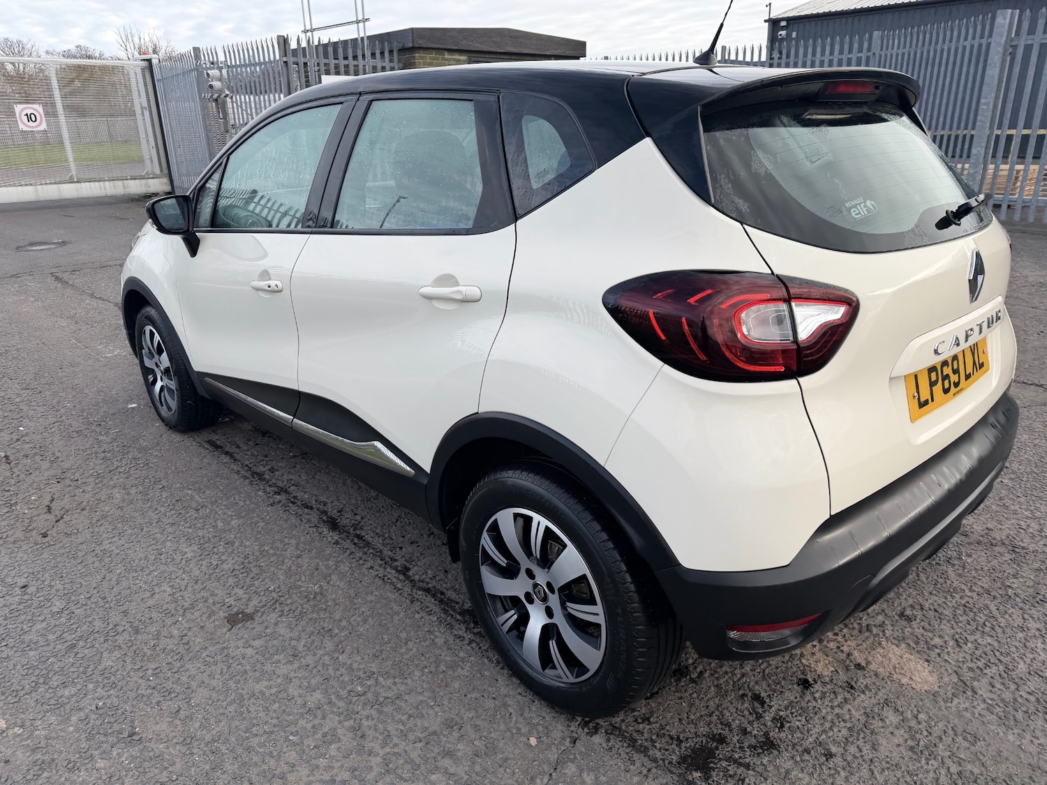 Used Renault Captur 2020 for sale - 78112729: Photo 7