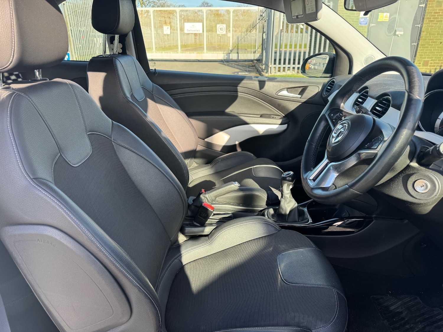 Used Vauxhall ADAM 2016 for sale - 78183507: Photo 9