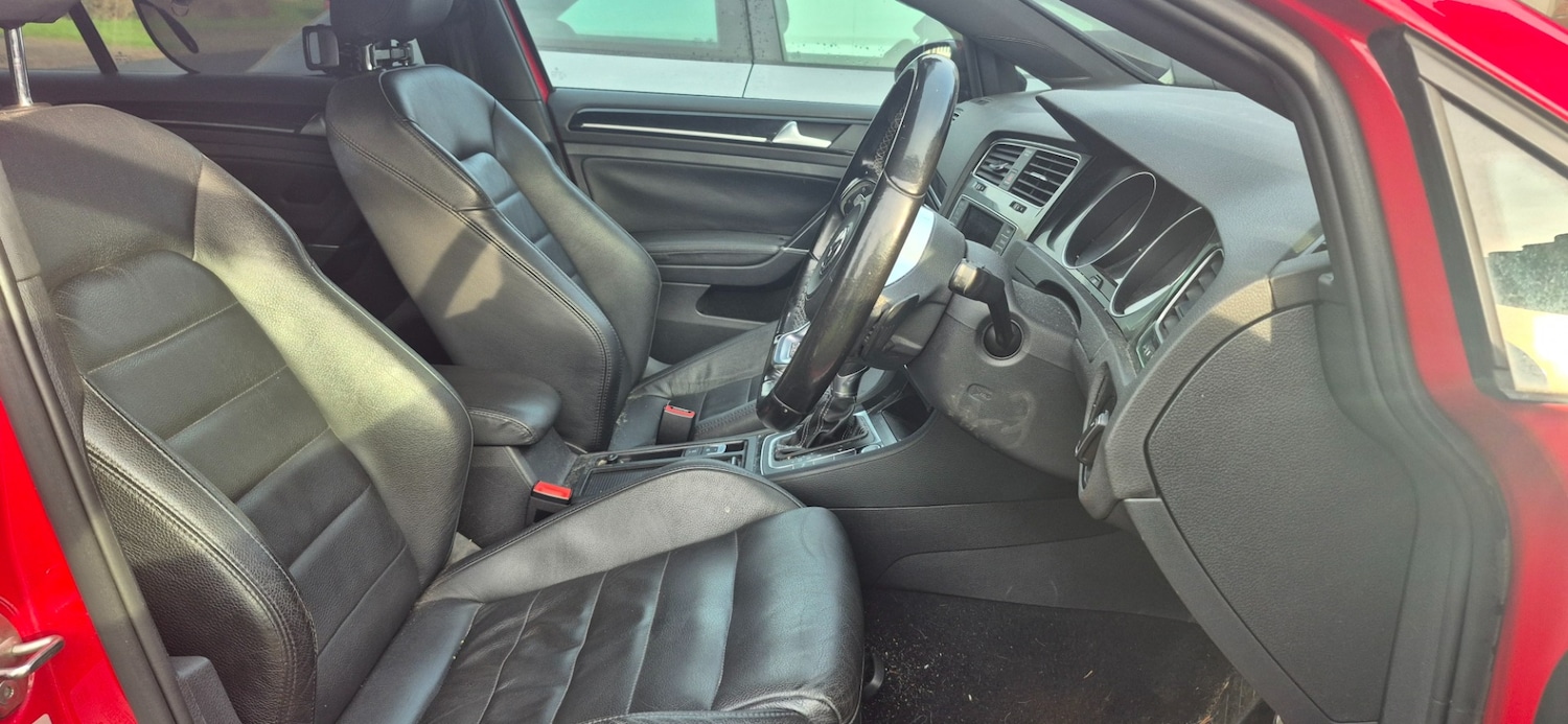 Used Volkswagen Golf 2016 for sale - 77562468: Photo 4