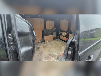 Used Ford Transit Connect 2015 for sale - 77398921: Photo