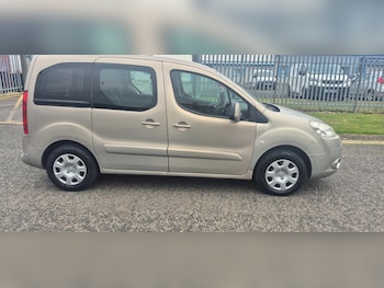 Used Peugeot Partner Tepee 2012 for sale - 79548020: Photo