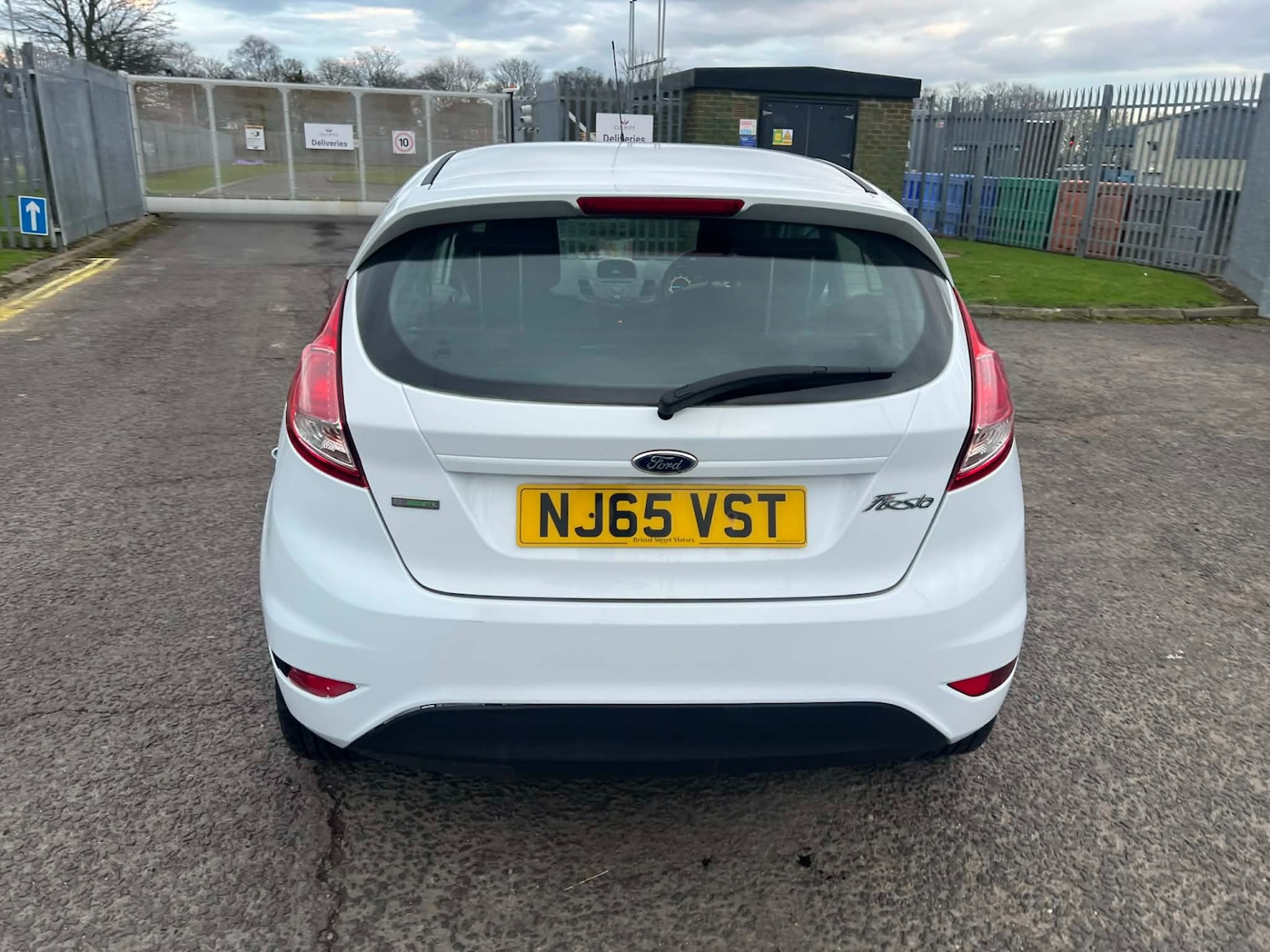 Used Ford Fiesta 2015 for sale - 77669211: Photo 4