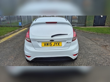 Used Ford Fiesta 2015 for sale - 78030877: Photo