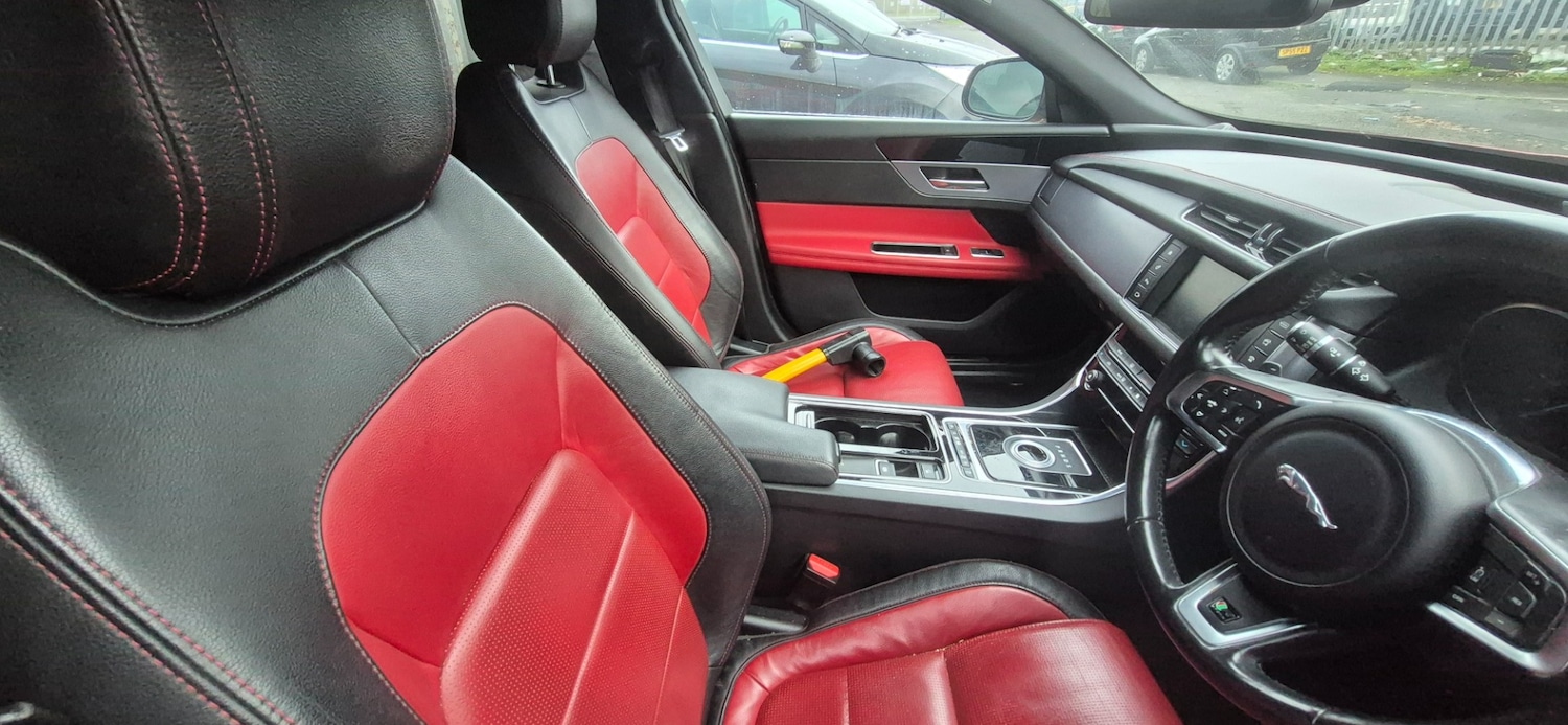 Used Jaguar XF 2016 for sale - 76589137: Photo 3