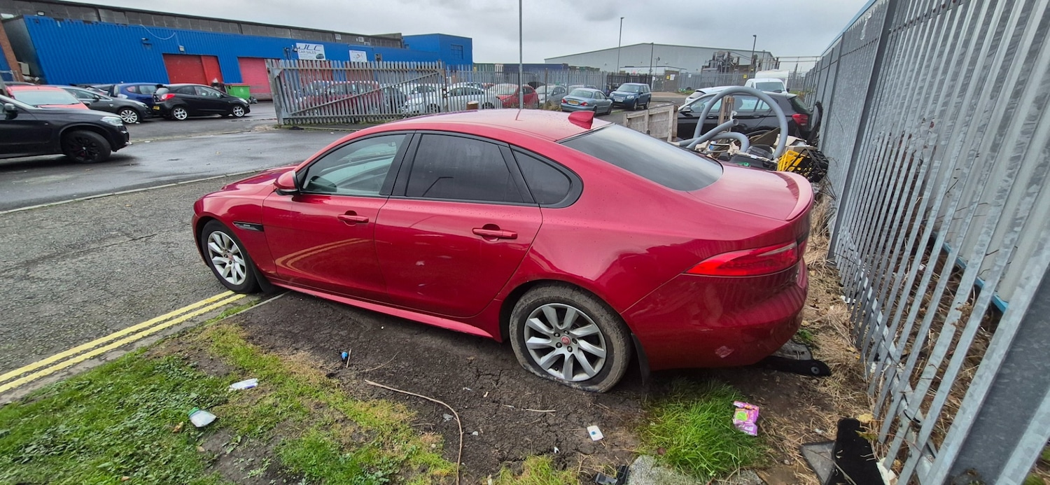 Used Jaguar XF 2016 for sale - 76589137: Photo 7