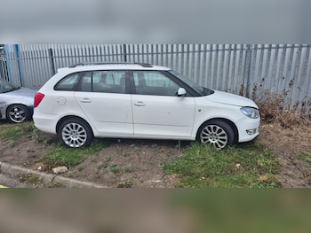 Used Skoda Fabia 2014 for sale - 75773605: Photo
