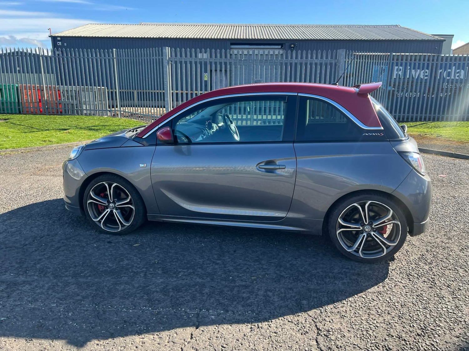 Used Vauxhall ADAM 2016 for sale - 78131989: Photo 4