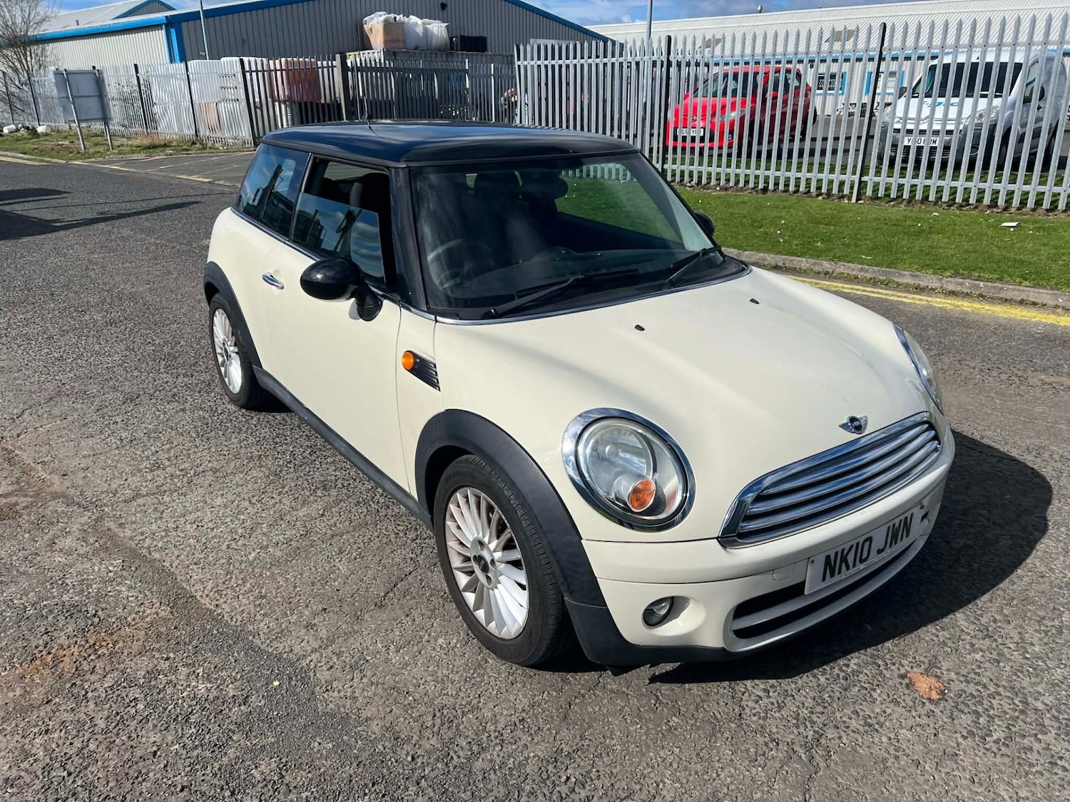 Used MINI Hatch 2010 for sale - 78013067: Photo 4