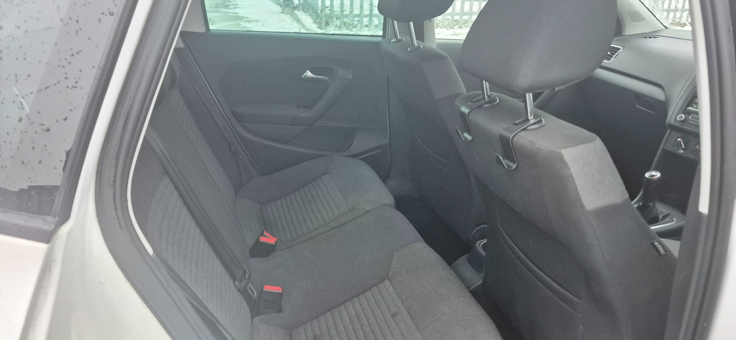 Used Volkswagen Polo 2011 for sale - 77118679: Photo 6