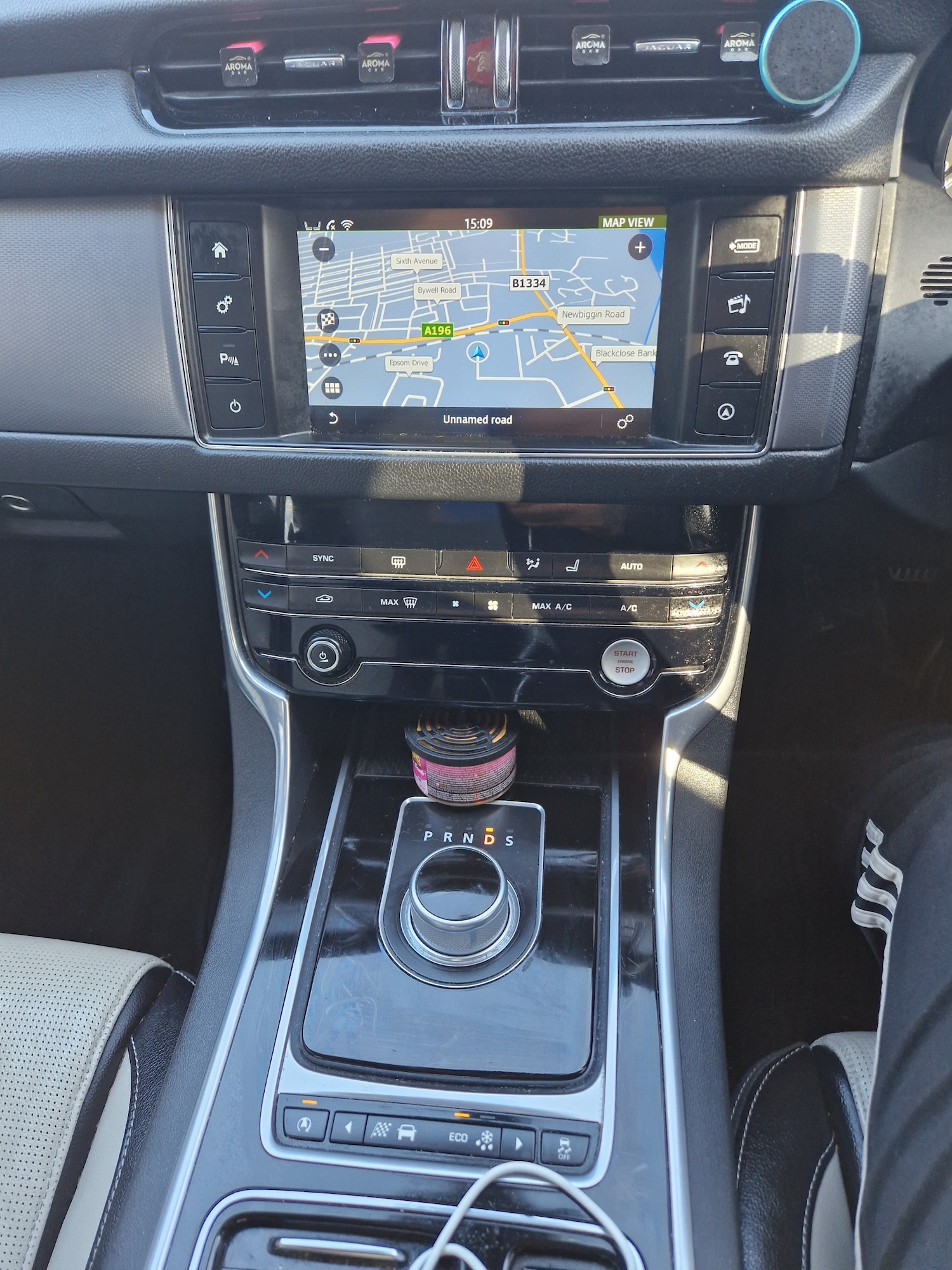 Used Jaguar XF 2016 for sale - 77555646: Photo 13