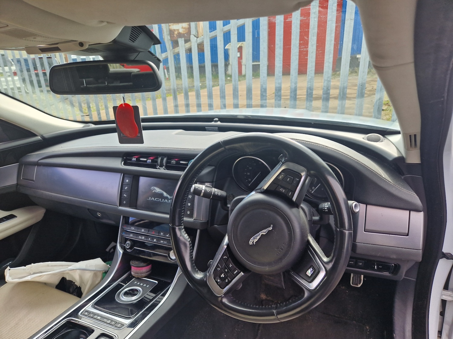 Used Jaguar XF 2016 for sale - 77555646: Photo 15