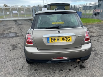 Used MINI Hatch 2011 for sale - 75895923: Photo