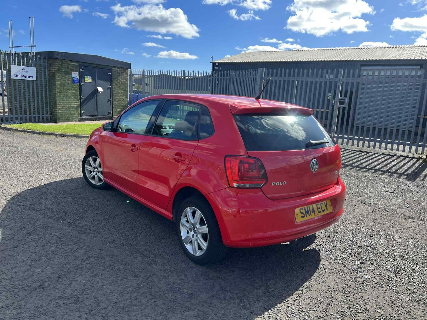 Used Volkswagen Polo 2014 for sale - 76026765: Photo 10