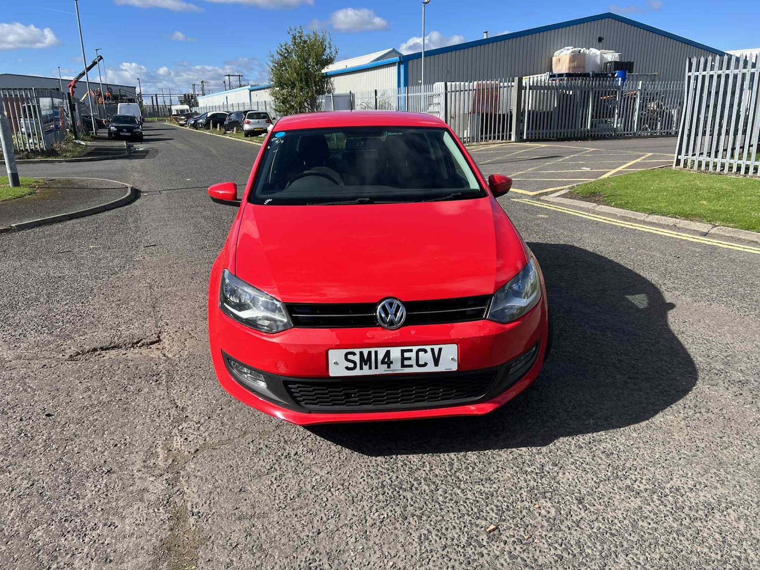 Used Volkswagen Polo 2014 for sale - 76026765: Photo 4