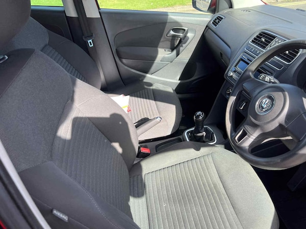 Used Volkswagen Polo 2014 for sale - 76026765: Photo 6