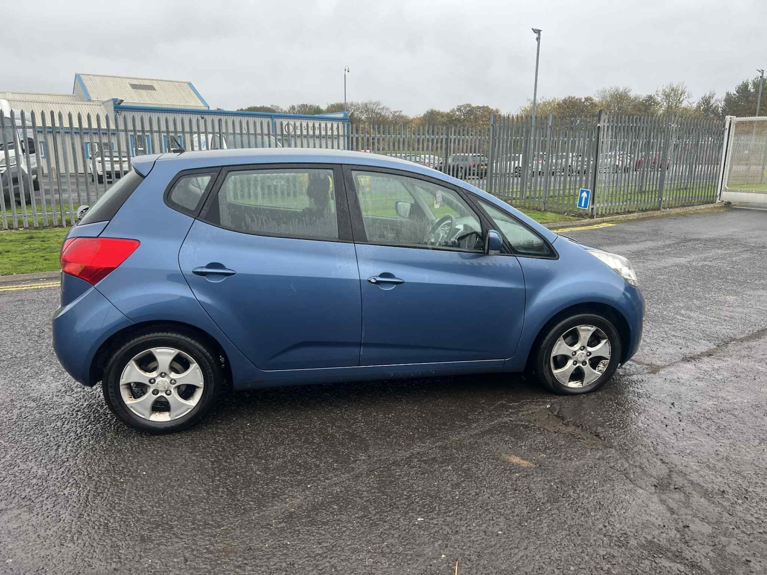 Used Kia Venga 2012 for sale - 76364101: Photo 4