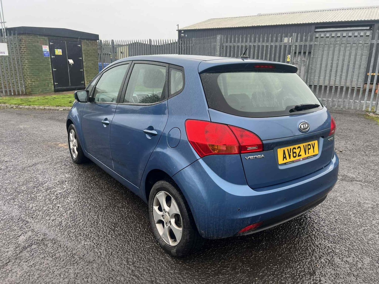 Used Kia Venga 2012 for sale - 76364101: Photo 8