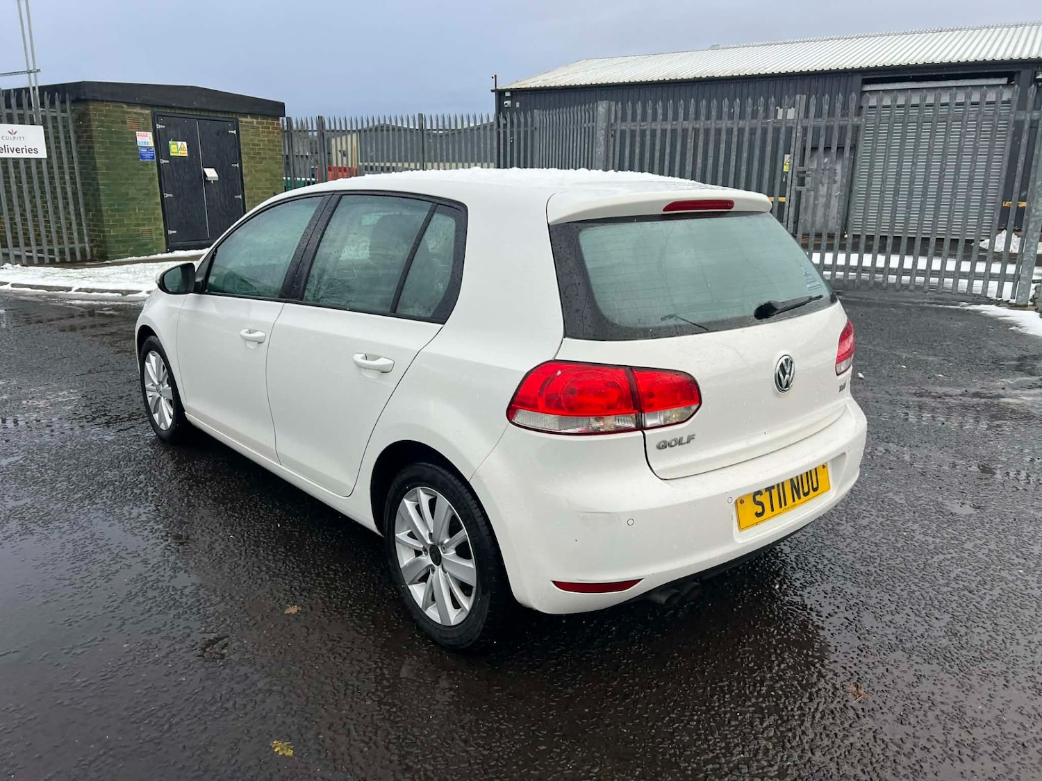 Used Volkswagen Golf 2011 for sale - 76638374: Photo 11