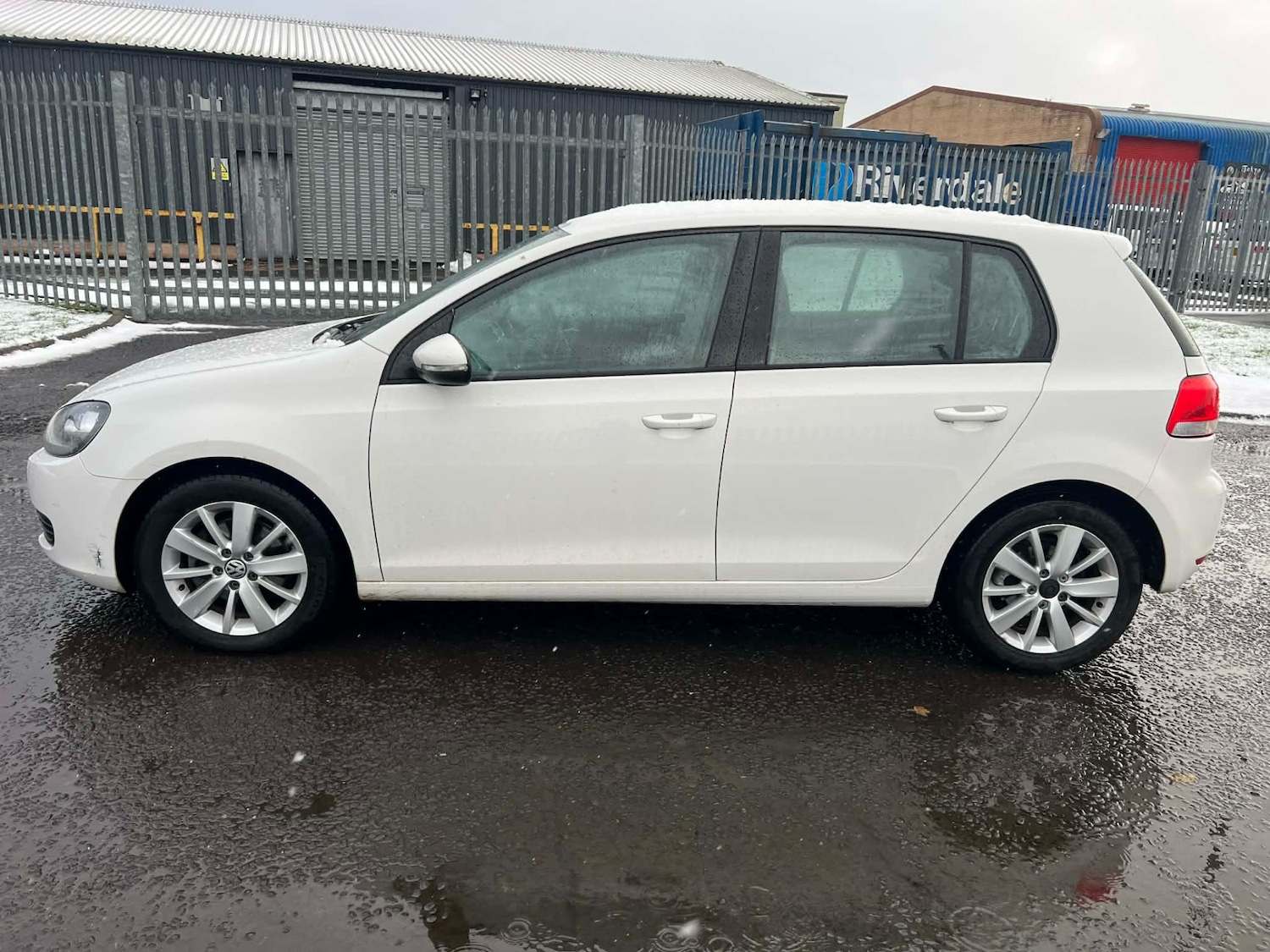 Used Volkswagen Golf 2011 for sale - 76638374: Photo 3