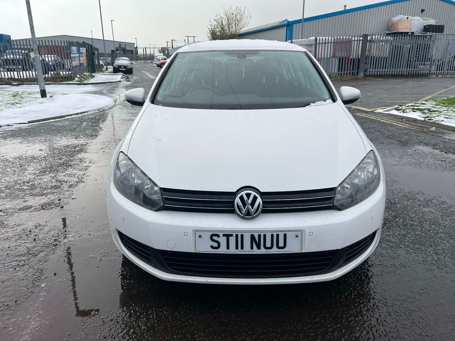 Used Volkswagen Golf 2011 for sale - 76638374: Photo 4