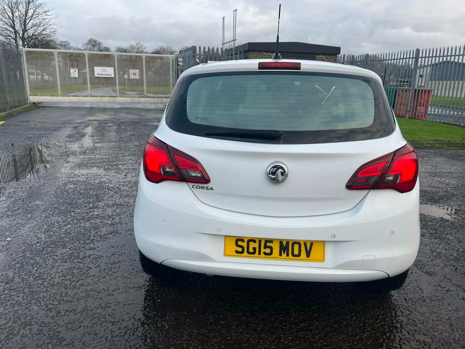 Used Vauxhall Corsa 2015 for sale - 77370983: Photo 9