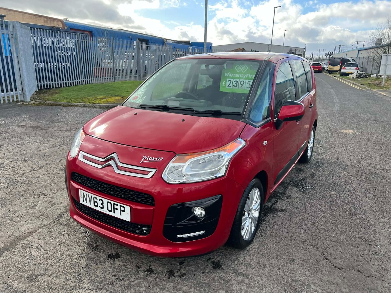 Used Citroen C3 Picasso 2014 for sale - 77873617: Photo 2