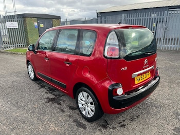 Used Citroen C3 Picasso 2014 for sale - 77873617: Photo