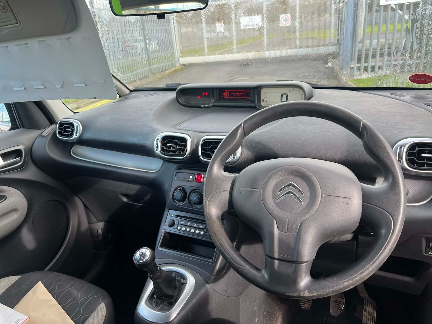 Used Citroen C3 Picasso 2014 for sale - 77873617: Photo 9