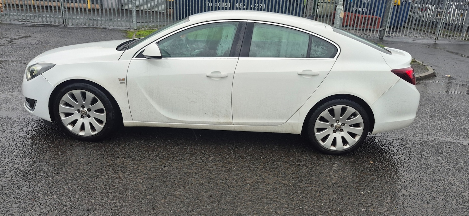 Used Vauxhall Insignia 2015 for sale - 77337888: Photo 9