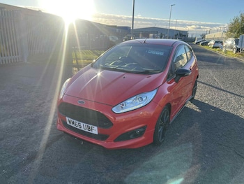 Used Ford Fiesta 2016 for sale - 76383221: Photo