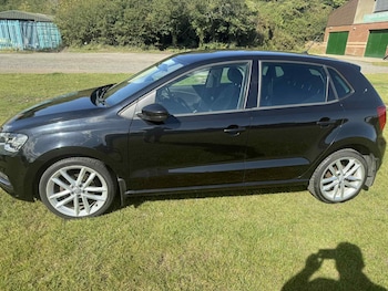 Used Volkswagen Polo 2016 for sale - 75948768: Photo