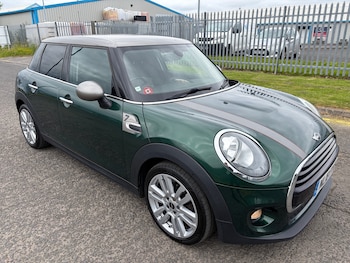 Used MINI Hatch 2018 for sale - 78900917: Photo